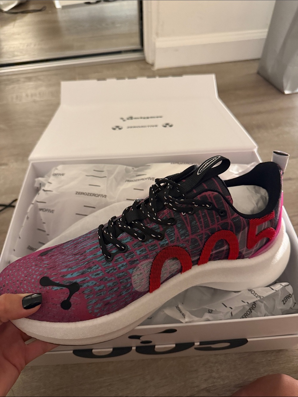 PUMA Men's Pink and Black Running Sneakers